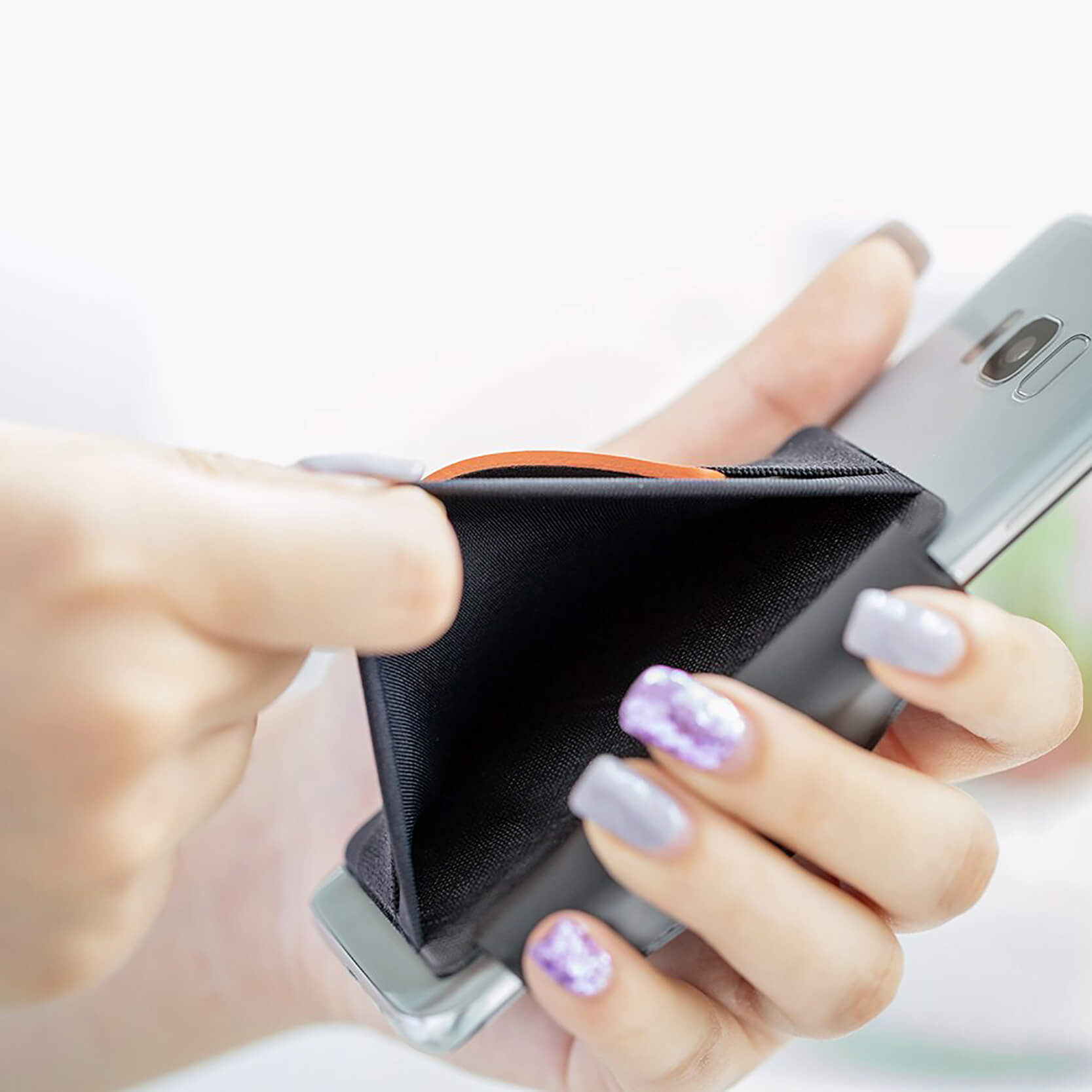 Leather Grip Mobile Card Holder Wallet - Flexible Storage