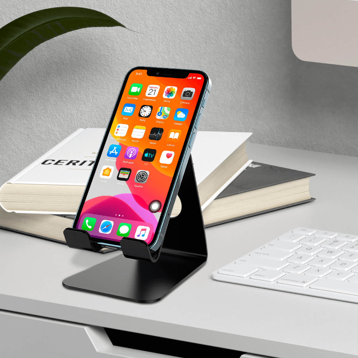 S3 Mini Mobile Stand